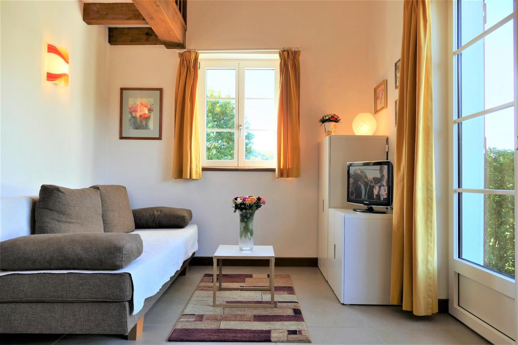Baskoparadis I Eco-Gites I Calme I Vue I Anes I Jardin I Montagne I Nature Louhossoa Camera foto